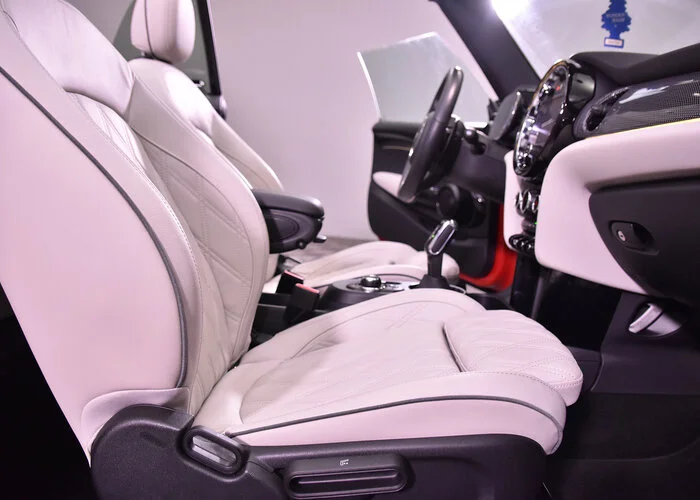 MINI (BMW) MINI Cabrio