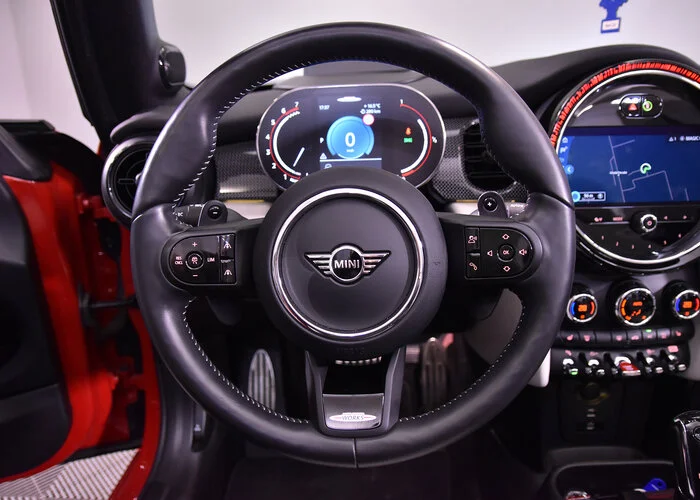 MINI (BMW) MINI Cabrio