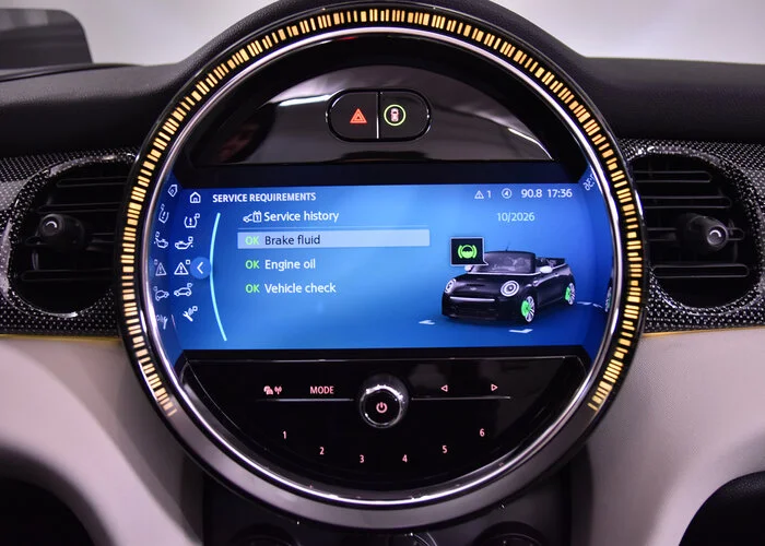 MINI (BMW) MINI Cabrio