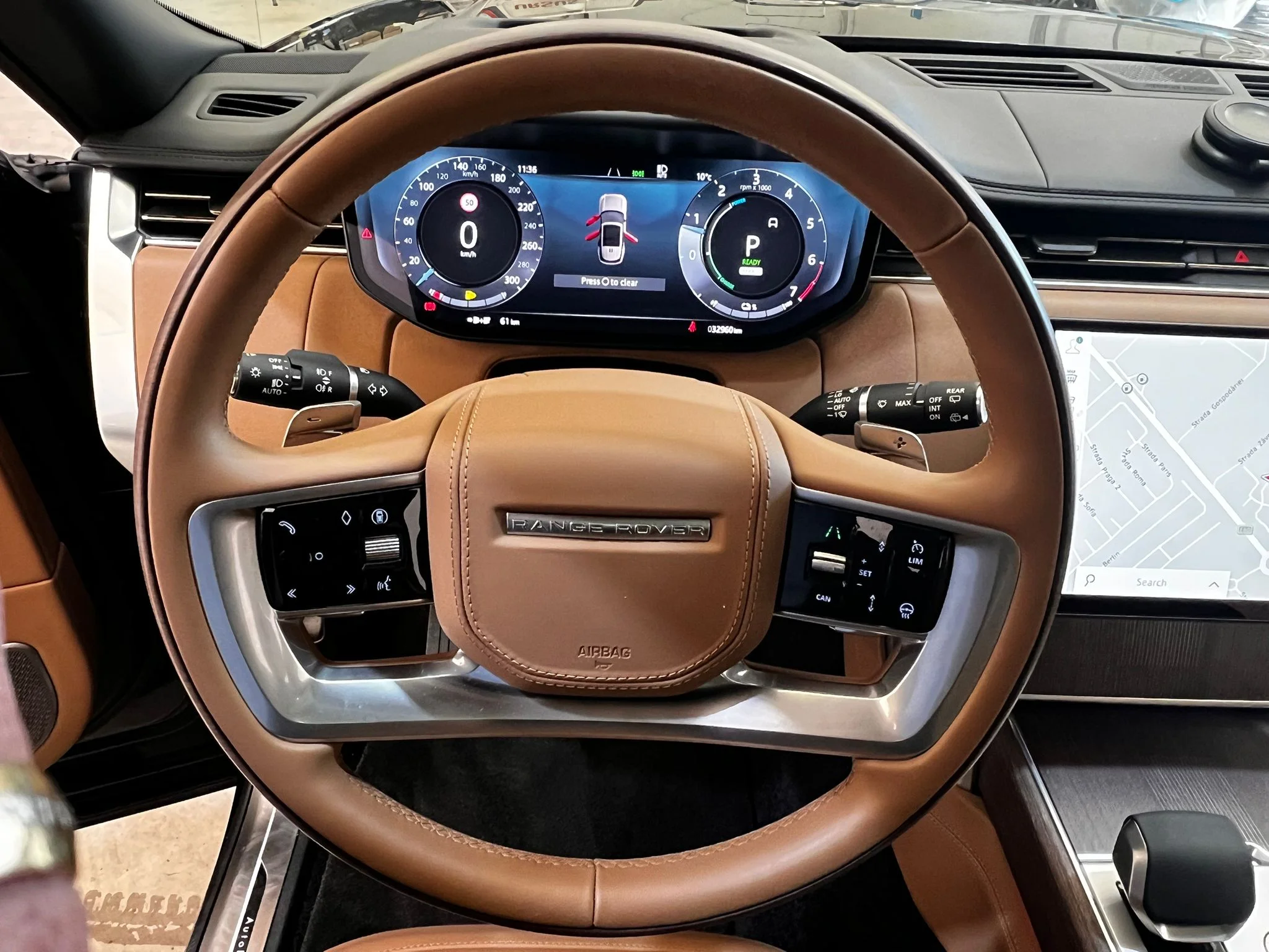 LAND ROVER Range Rover