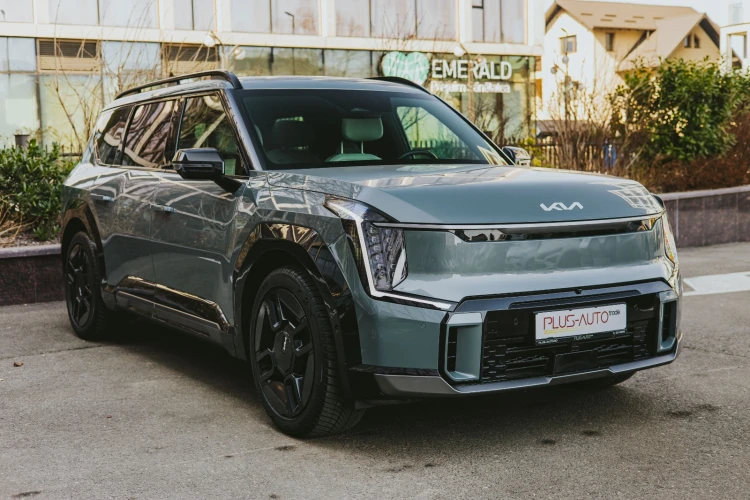 KIA EV9